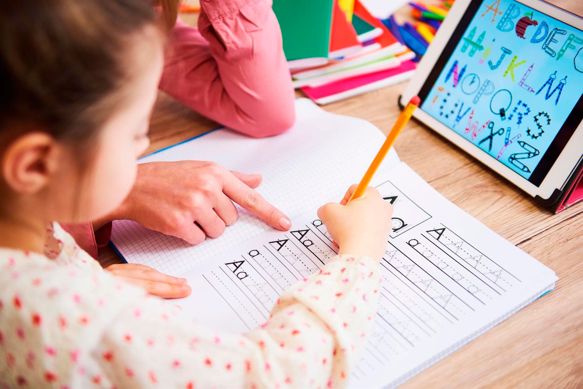 Apoyo escolar, formación libre y escuela de idiomas